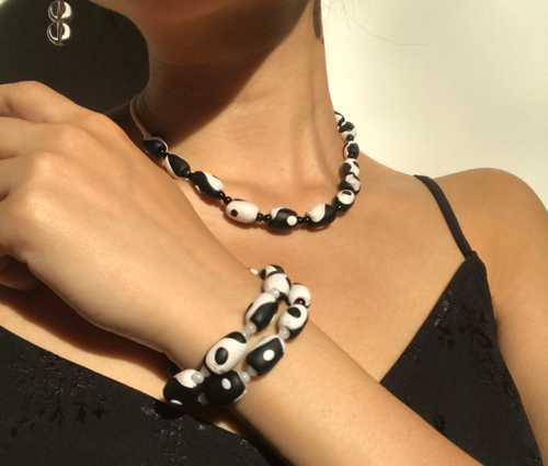 yin yang collar